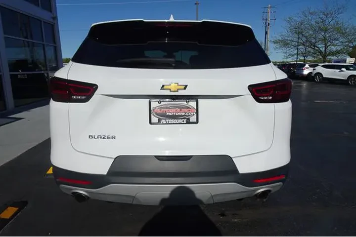 $25999 : 2024 Blazer image 7