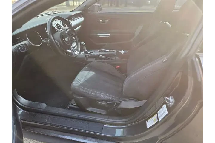 $16990 : Ford Mustang 2018 EcoBoost 2 image 5