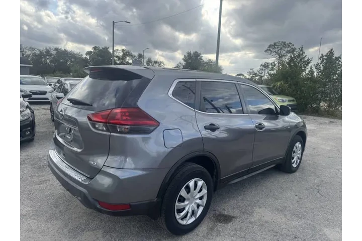 $9297 : 2018 Rogue S image 4