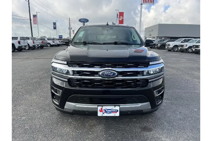 $39856 : Ford Expedition MAX 2024 4x4 image 8