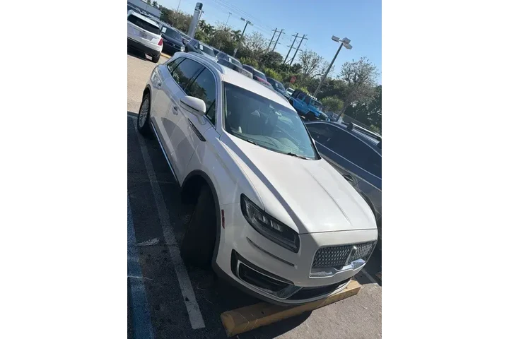 $13590 : Lincoln Nautilus 2019 4dr SU image 3