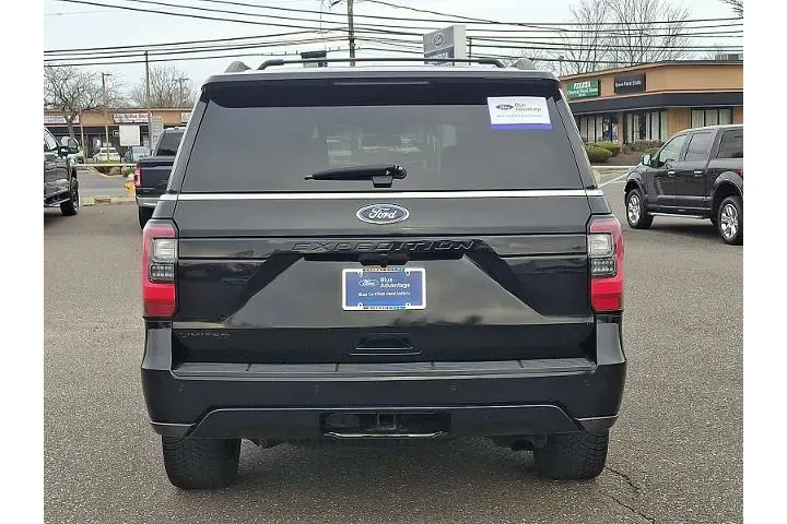 $32788 : Ford Expedition 2021 4x4 Lim image 5