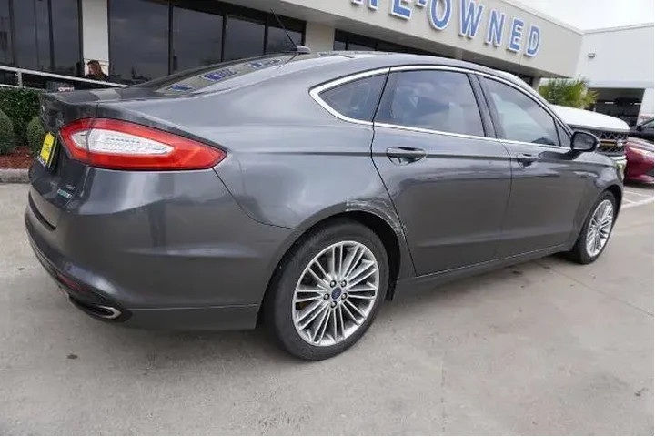 $8988 : Ford Fusion 2015 SE 4dr Seda image 6
