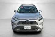 $31995 : Toyota RAV4 2024 AWD XLE Pre thumbnail