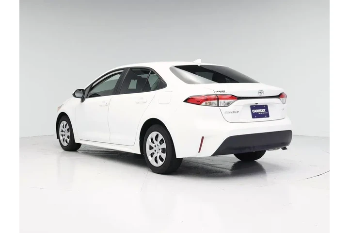 $23998 : Toyota Corolla 2023 LE 4dr S image 2