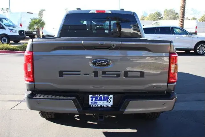 $35295 : Ford F-150 2022 4x2 XLT 4dr image 7