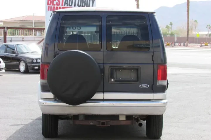 $9995 : 2003 E-Series E-150 XLT image 7