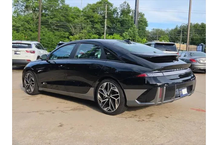 $30500 : Hyundai IONIQ 6 2025 SEL 4dr image 6