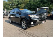 2015 RAV4 XLE en Elizabeth