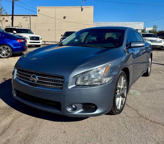 $5900 : 2010 Maxima 3.5 S image 3