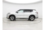 $26998 : Mitsubishi Outlander 2025 AW thumbnail