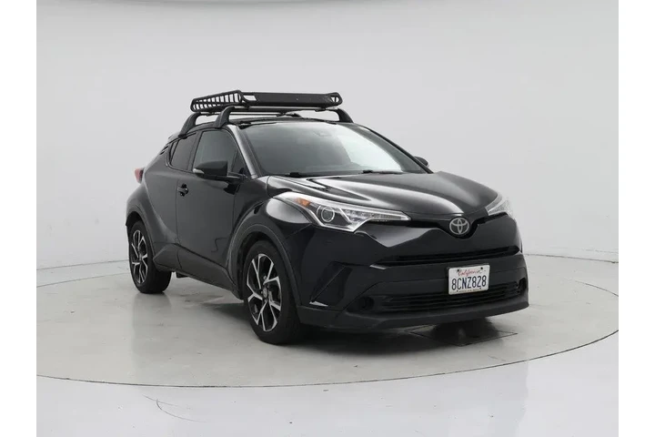 $17998 : Toyota C-HR 2018 XLE 4dr Cro image 1