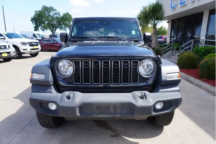 $36225 : Jeep Wrangler 2024 4x4 Sport image 2
