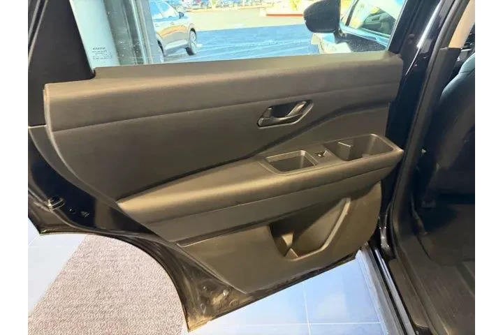 $29984 : Nissan Pathfinder 2025 SV 4d image 10