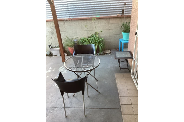 $1650 : ESTUDIO+Amueblado+Wifi+Patio=$ image 10