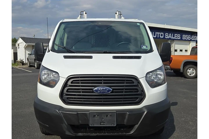 2019 Transit 250 Van Low Roof image 2