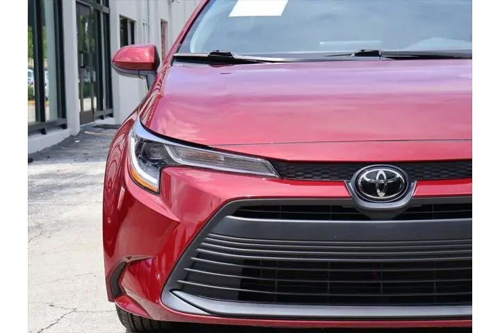 $17290 : Toyota Corolla 2023 LE 4dr S image 10