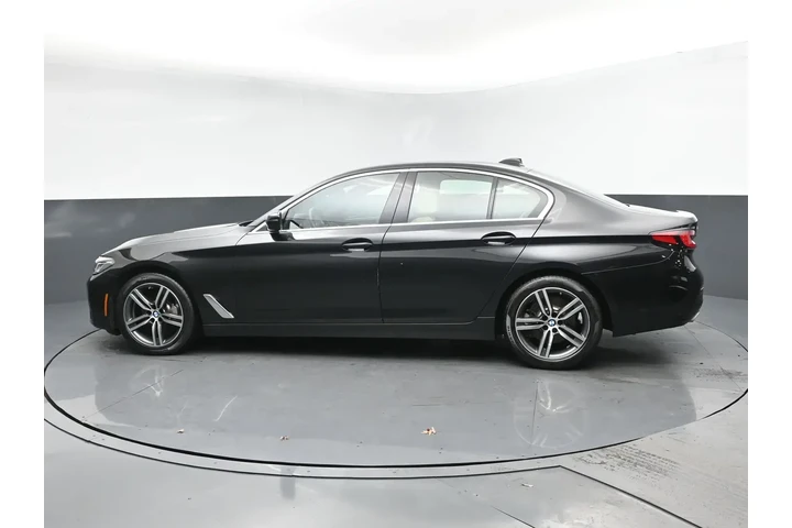 $28295 : BMW 5 Series 2022 AWD 530i x image 4