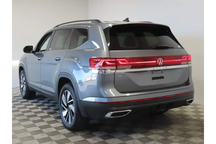 $29813 : Volkswagen Atlas 2024 SE 4dr image 3