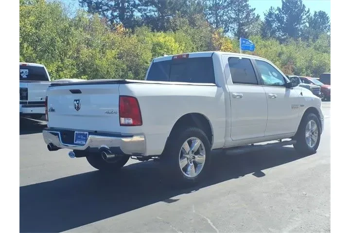 $22000 : Ram 1500 2017 4x4 SLT 4dr Cr image 6