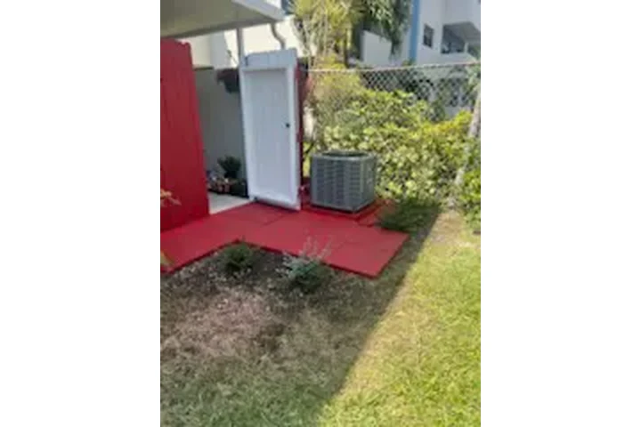 $2 : Se renta town house image 1