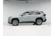 $29998 : Toyota RAV4 2020 XLE Premium thumbnail