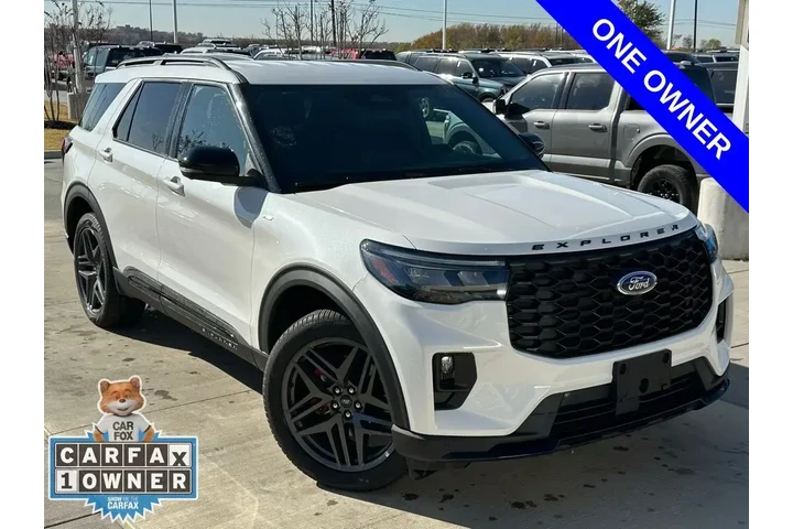 $39995 : Ford Explorer 2025 AWD ST-Li image 4