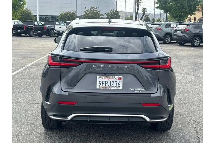 $47980 : Lexus NX 450h+ 2023 AWD F SP image 5