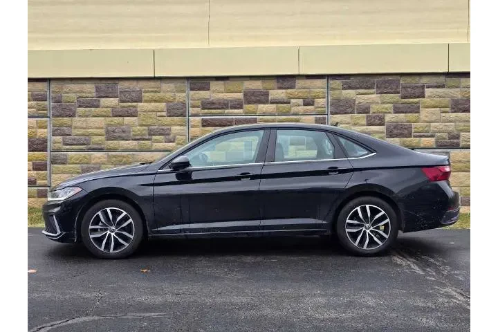 $21200 : Volkswagen Jetta 2025 SE 4dr image 1