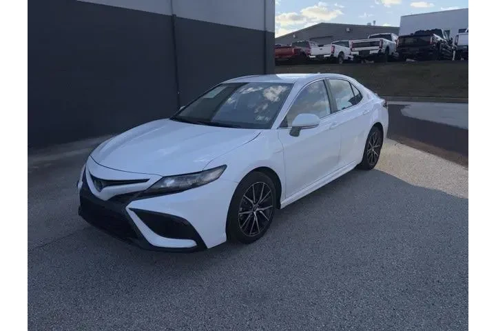 $25977 : Toyota Camry 2024 SE 4dr Sed image 5