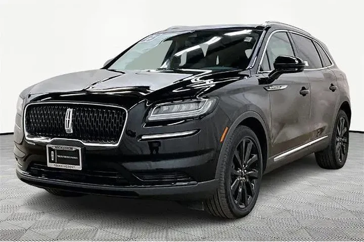 $39900 : Lincoln Nautilus 2023 AWD Re image 1