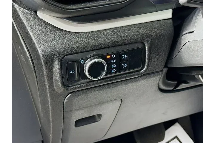 $32750 : Ford Explorer 2023 AWD XLT 4 image 10