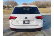 $13995 : 2019 Tiguan SEL R-Line thumbnail