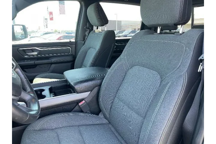 $30189 : Ram 1500 2019 4x4 Big Horn 4 image 10