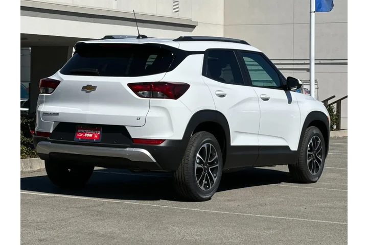 $24899 : Chevrolet Trailblazer 2024 L image 4
