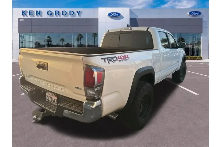 $38989 : Toyota Tacoma 2023 4x4 TRD S image 5