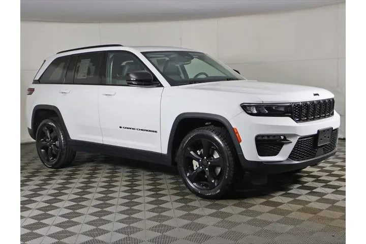 $28693 : Jeep Grand Cherokee 2023 4x4 image 2