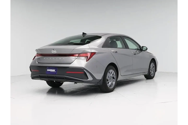 $21998 : Hyundai ELANTRA 2024 SEL 4dr image 8