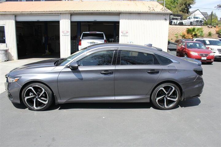 $22996 : 2018 Accord Sedan image 4