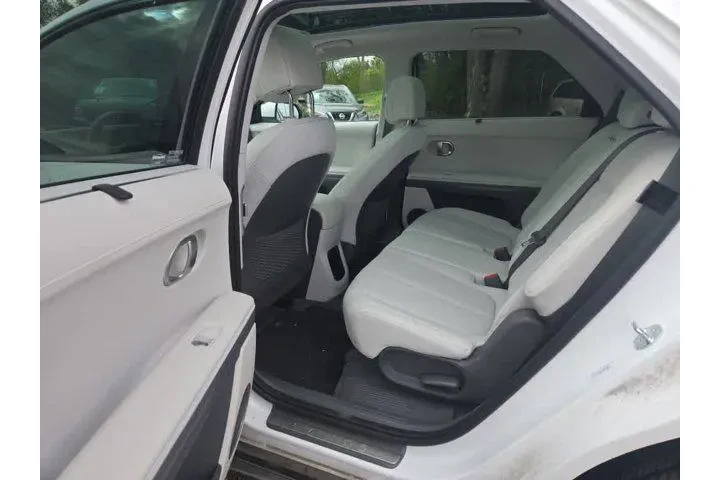 $33850 : Hyundai IONIQ 5 2023 AWD Lim image 9