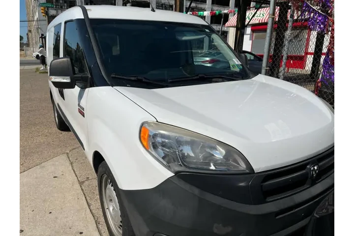 2016 RAM ProMaster City image 4