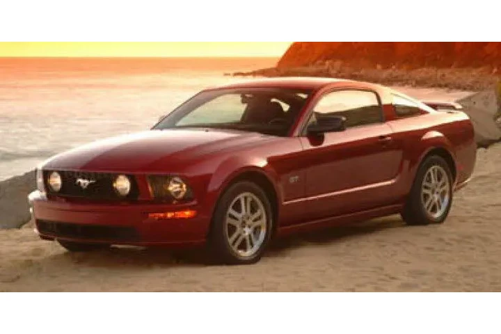$14369 : Ford Mustang 2006 GT Deluxe image 1