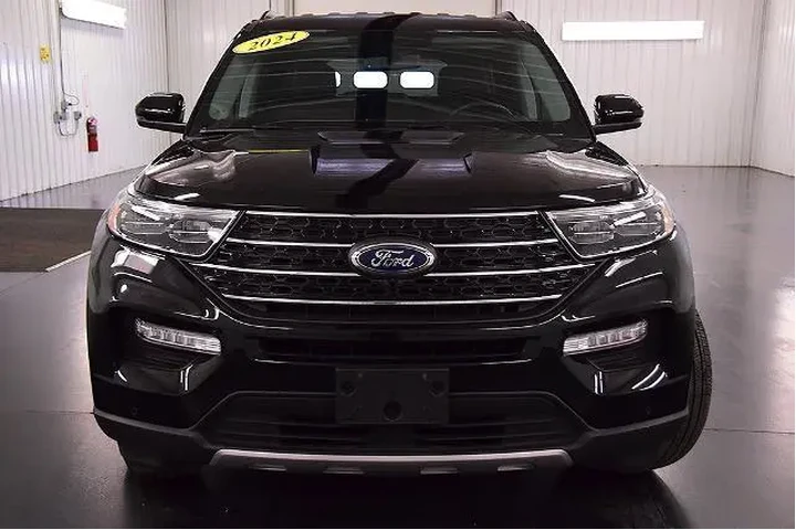 $35000 : Ford Explorer 2024 AWD XLT 4 image 2