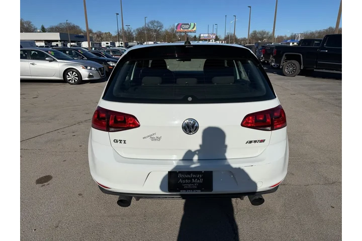 $12850 : 2017 GTI 2.0T image 3