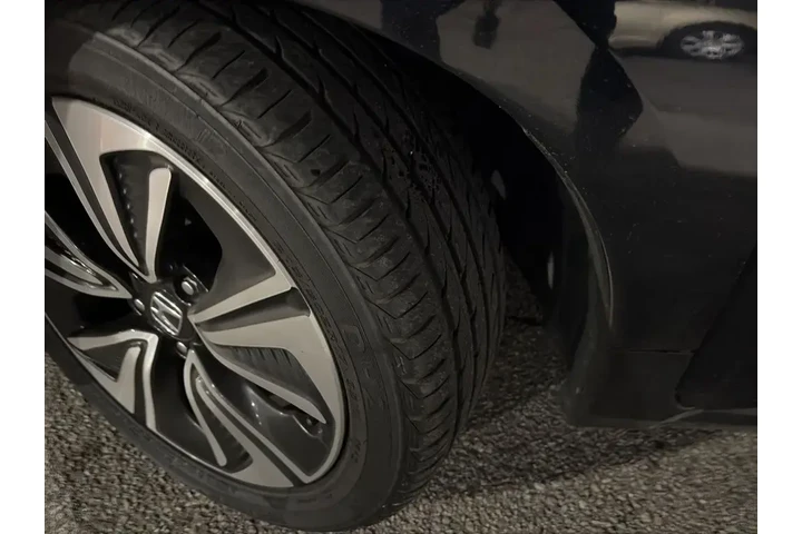 $17884 : Honda Civic 2017 EX-T 4dr Se image 6