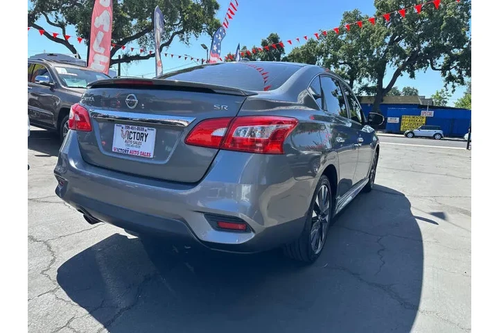 2017 Sentra SR image 7