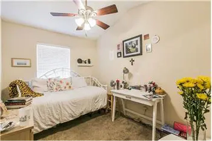 $1500 : Rental property with 3 bedro image 10