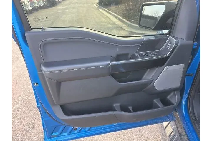 $31000 : Ford F-150 2021 4x4 XL 4dr S image 8