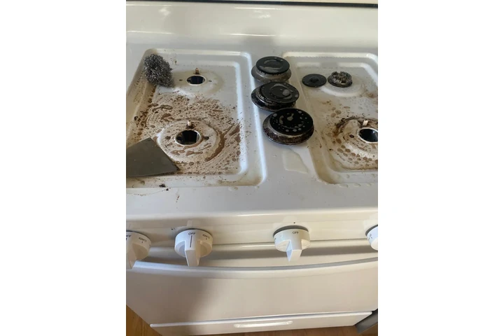 SERVICIO DE LIMPIEZA image 7