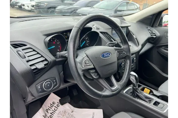 $15425 : Ford Escape 2019 AWD SE 4dr image 7